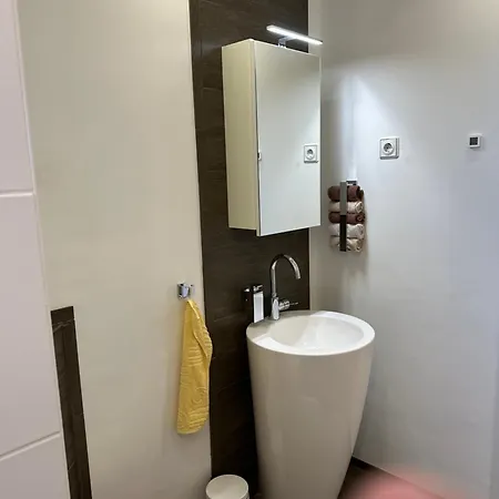 Forstblick Apartman *